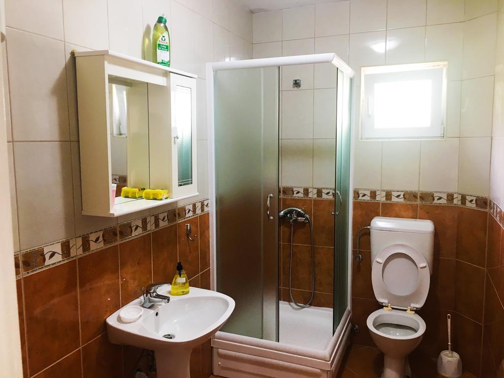 Milmaris Apartments Тиват Экстерьер фото